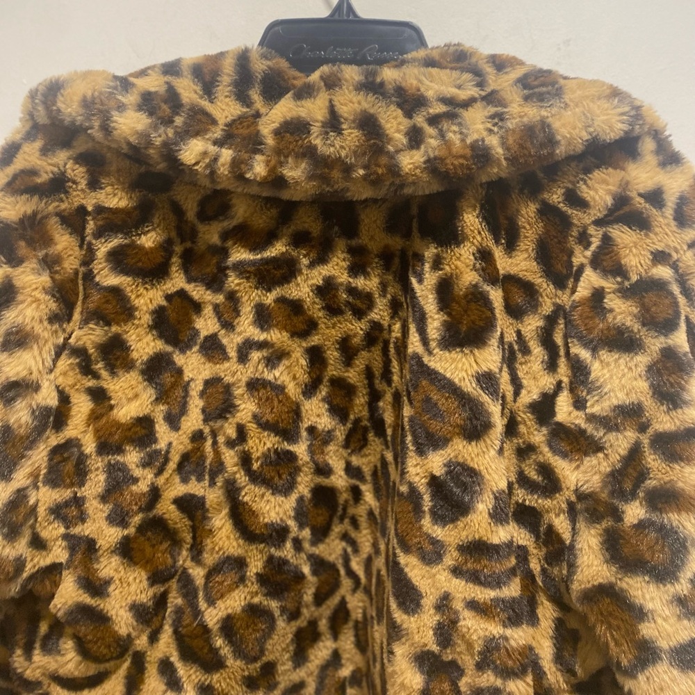 Leopard coat - Picture 6 of 11